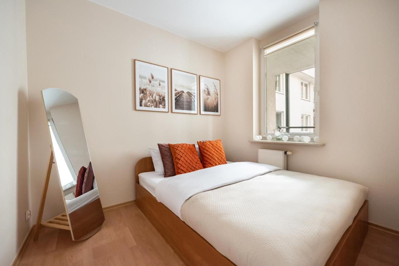 Praga Sulejkowska Comfort Apartment Varsóvia Exterior foto