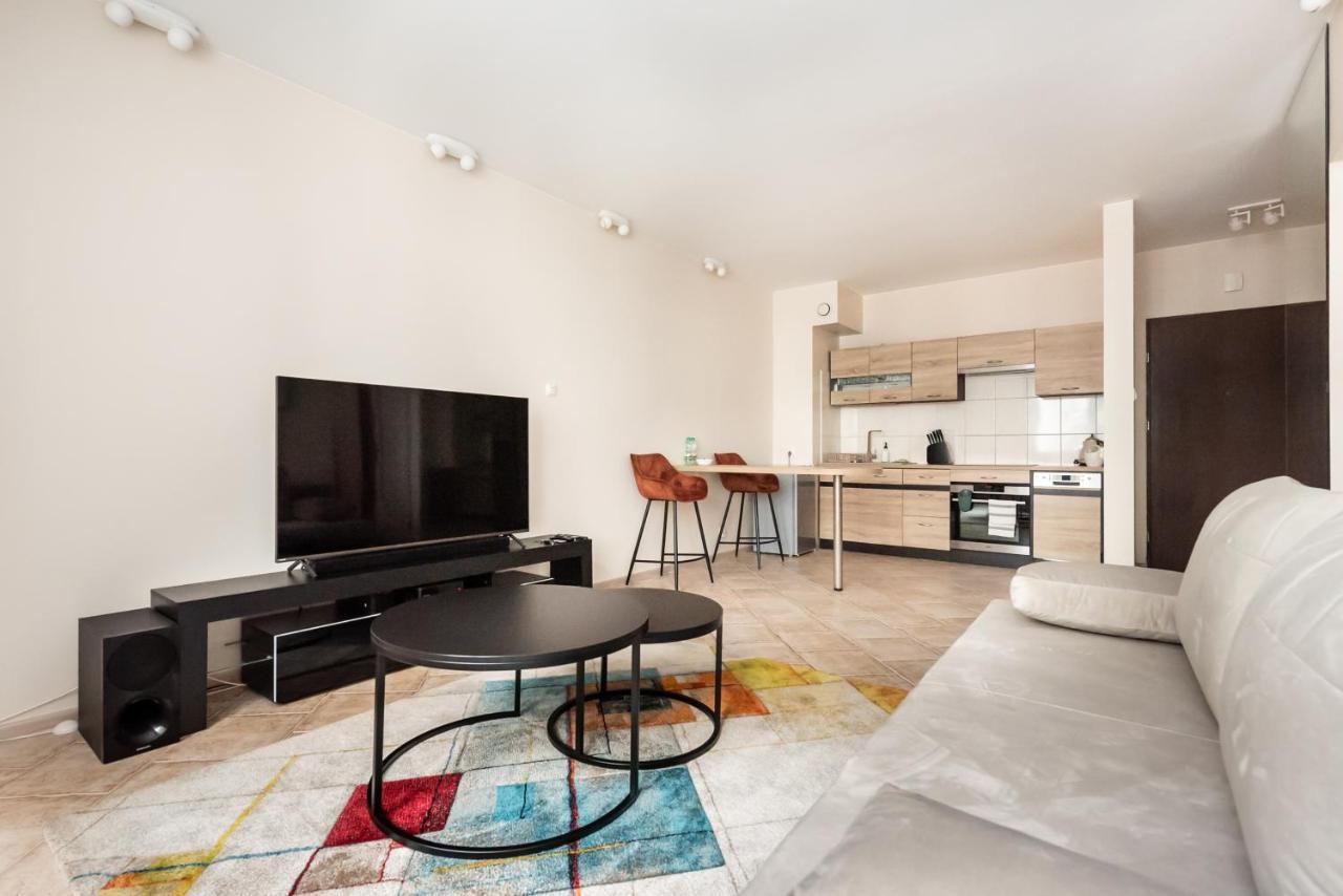 Praga Sulejkowska Comfort Apartment Varsóvia Exterior foto
